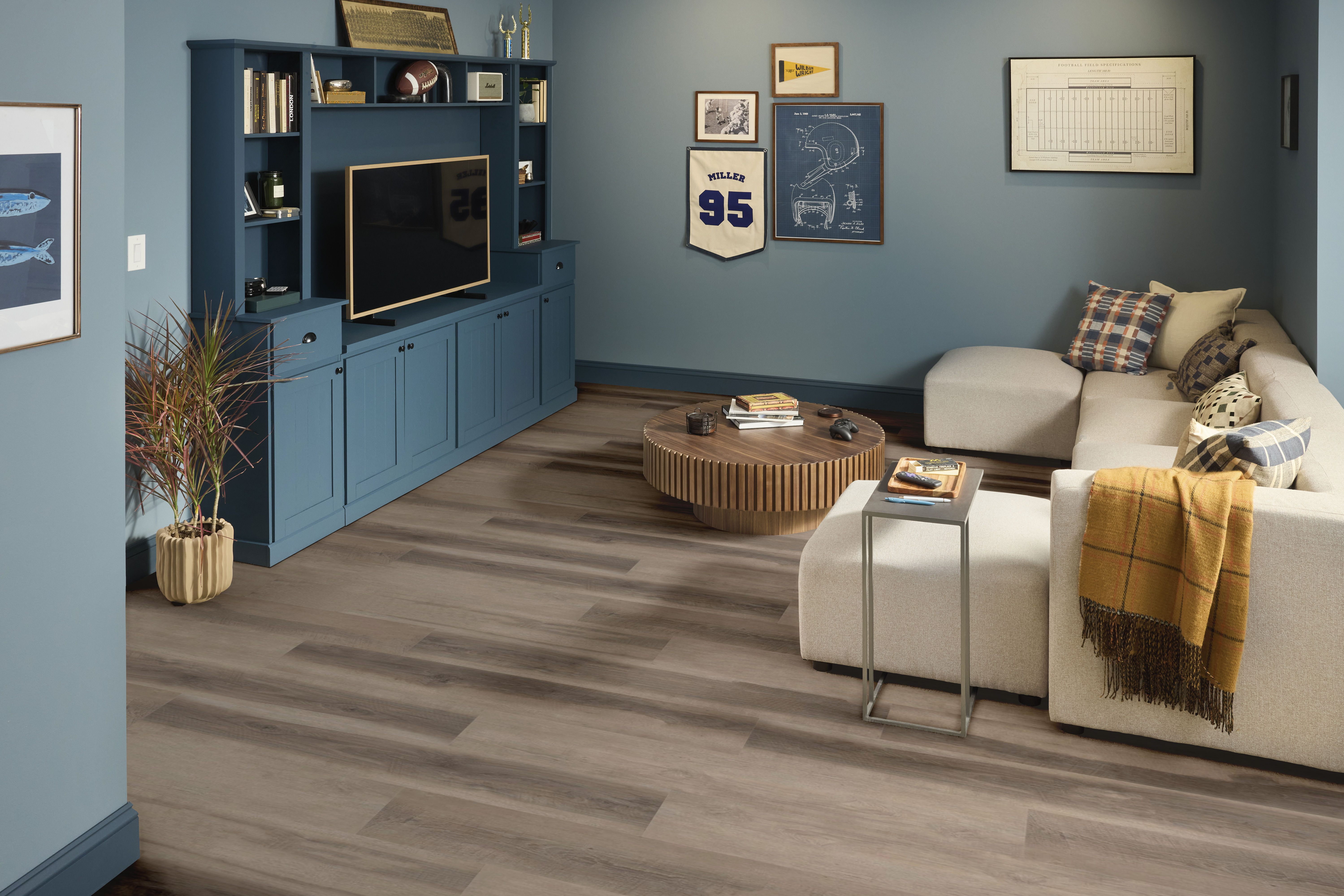 Aspire Natural Bevel - in Uncharted Grey | Shaw Floors